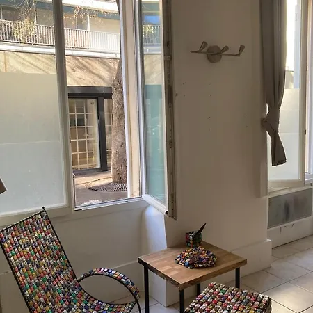 Intimate Near Republique * Παρίσι