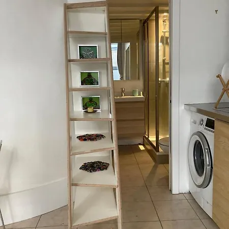 11 Апартаменты